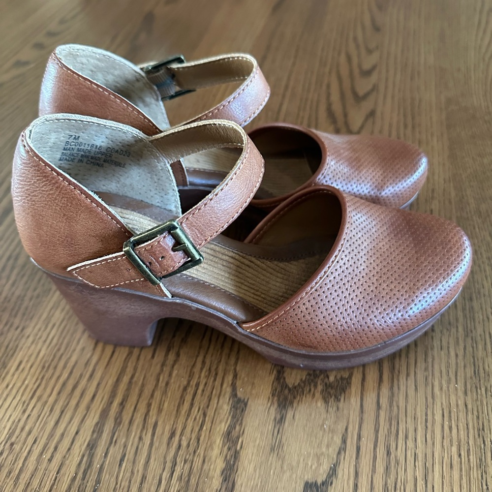 BOC Natasha Brown Leather Clog